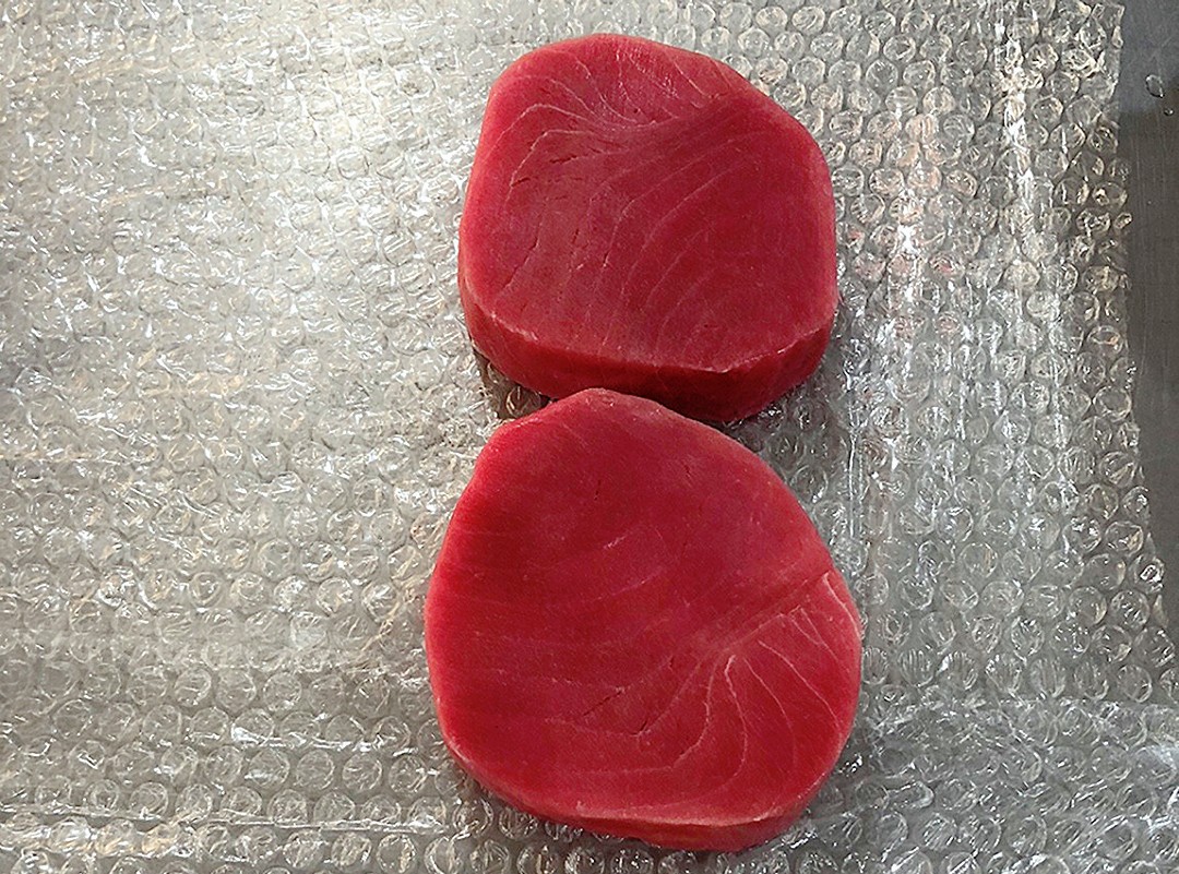 CÁ NGỪ ĐẠI DƯƠNG CẮT MIẾNG (TUNA STEAK)