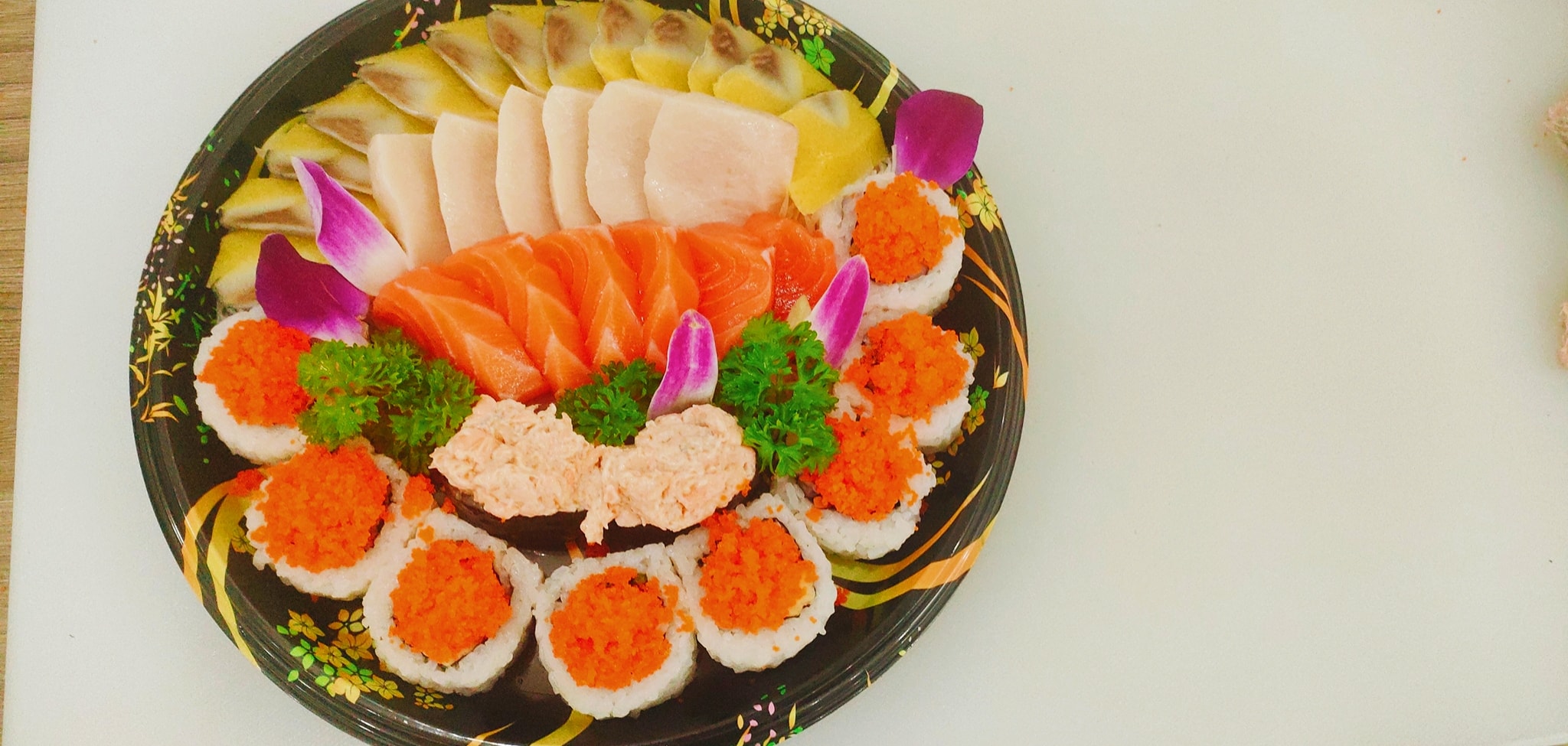 LƯỜN CÁ CỜ KIẾM SASHIMI (SASHIMI SWORDFISH BELLY)