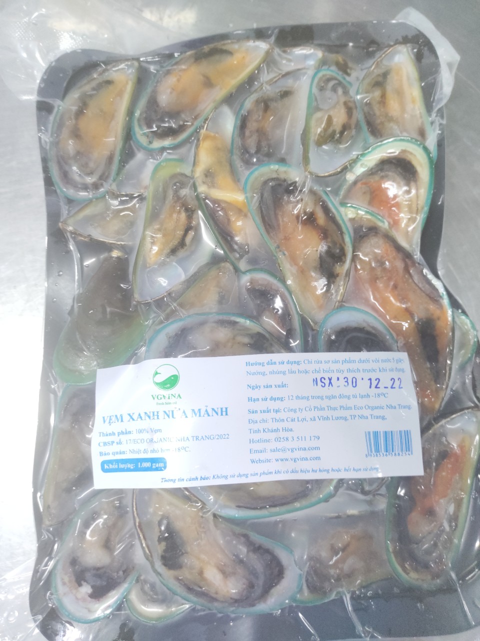 VẸM XANH NỬA MẢNH