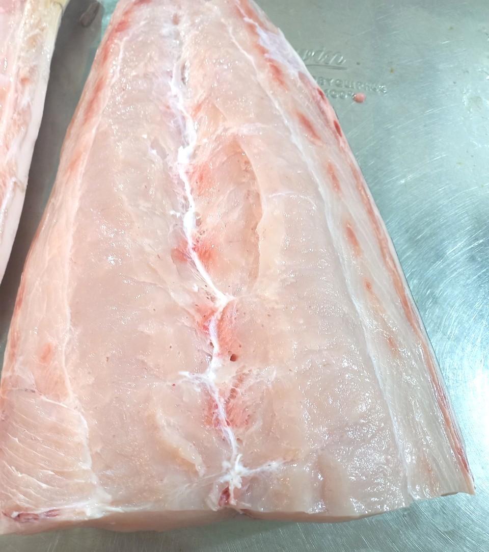 CÁ CỜ KIẾM CẮT MIẾNG (SWORDFISH STEAK)