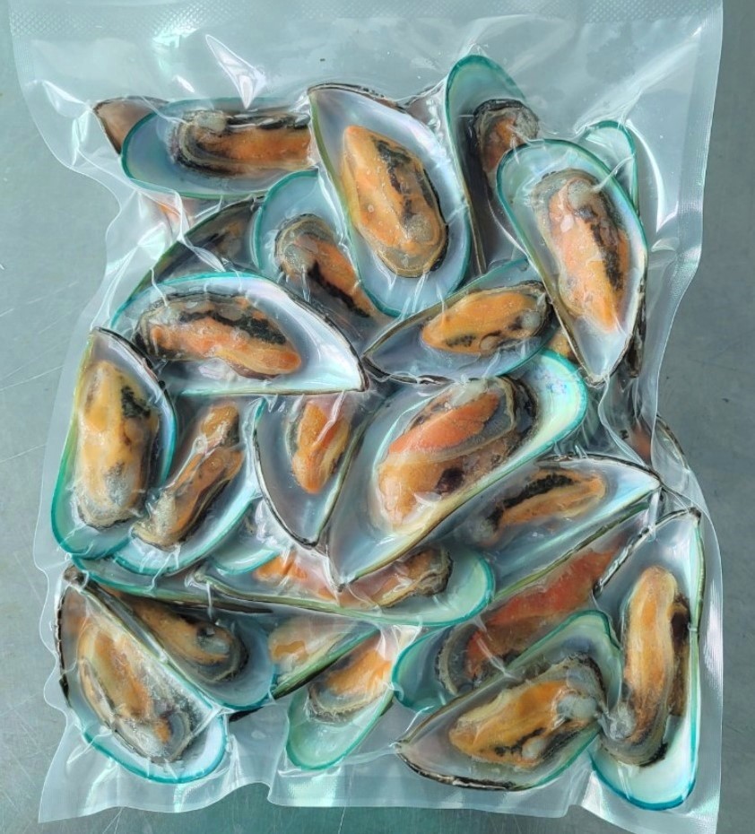 VẸM XANH NỬA MẢNH