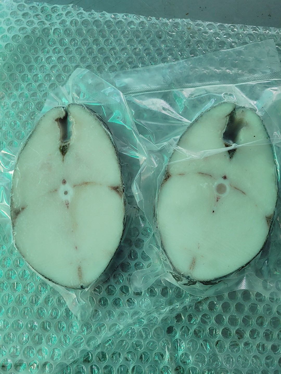 CÁ THU ĐEN CẮT KHOANH