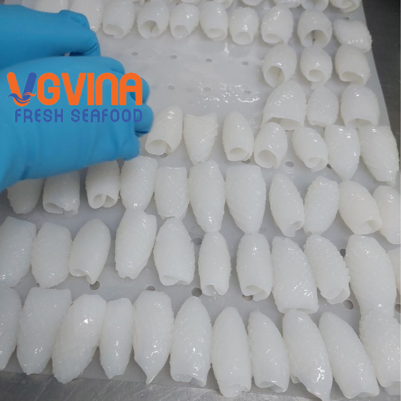 Mực nang roll 500gam/ khay