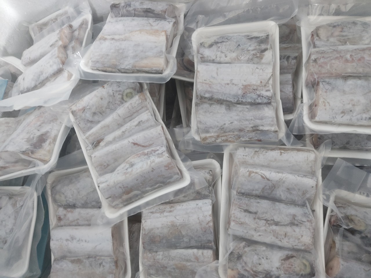 CÁ  HỐ CẮT KHÚC ĐÓNG KHAY 500GR